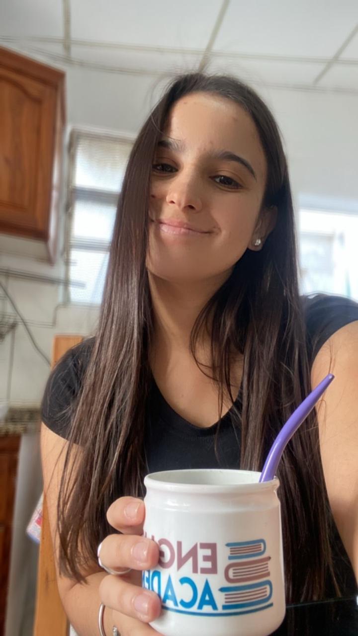 Caceres Maria Macarena - Fundadora y Head Teacher